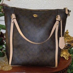 Coach Dark Brown and Cream Shoulder Bag